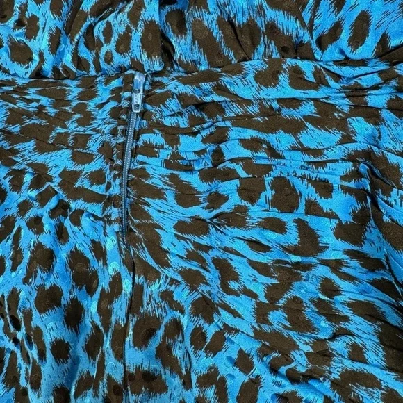 St Gillian Petites 100% Silk Animal Print Dress Womens Size 10 Floral Beading - Picture 12 of 13